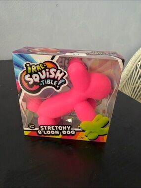 Ja-Ru irre-SQUISH-tible Stretchy Balloon Dog- PINK (NIB)